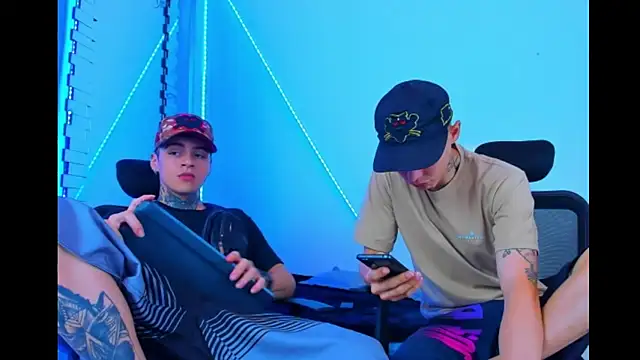 HOT boy2025 online show from 22, 9, 2025