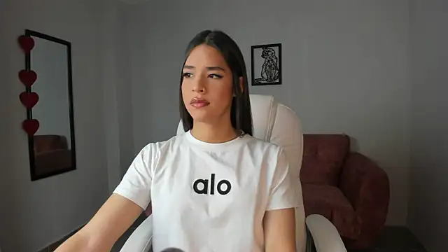 Alice23jones online show from 7, 3, 2025