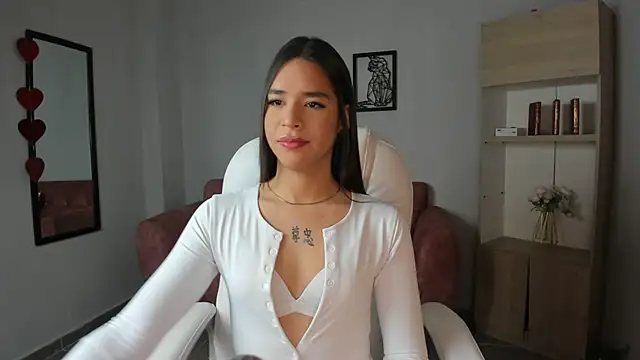 Alice23jones online show from 13, 3, 2025