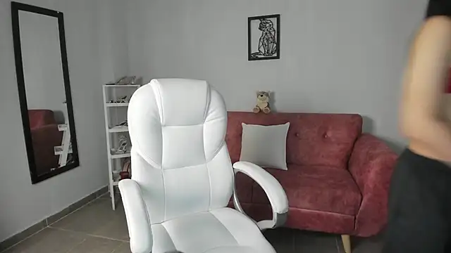 Alice23jones online show from 3, 10, 2025