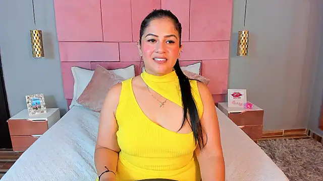 xiomyMorriss online show from 8, 11, 2025