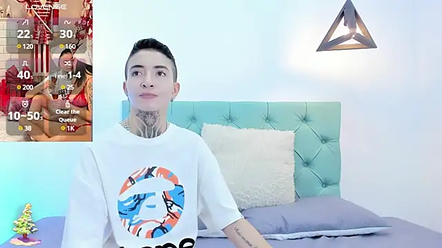 Tinny and Candy online show from 19, 12, 2024