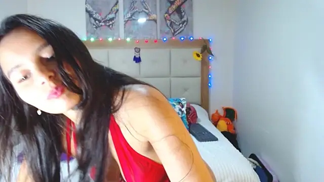 valentina hearts online show from 25, 2, 2025