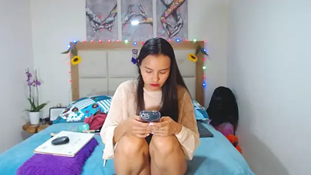 valentina hearts online show from 12, 3, 2025