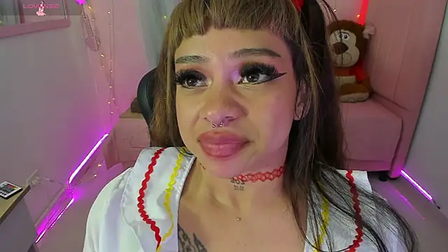 zoesullivan online show from 21, 9, 2025