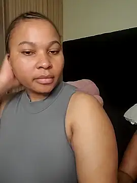 R-thequeen online show from 19, 6, 2026