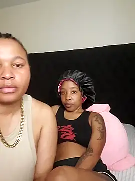 R-thequeen online show from 10, 7, 2026
