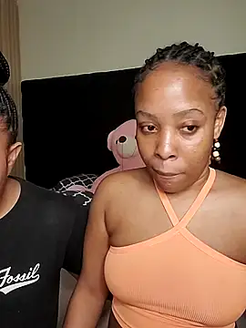 R-thequeen online show from 30, 7, 2026