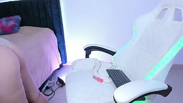 liaqueen610 online show from 13, 1, 2025