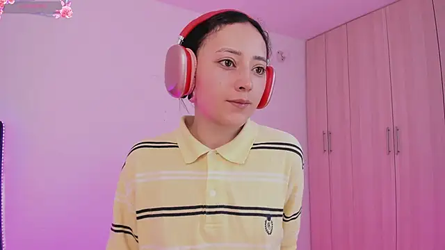 liaqueen610 online show from 8, 2, 2025