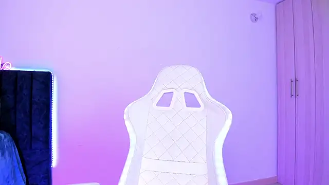 liaqueen610 online show from 26, 2, 2025