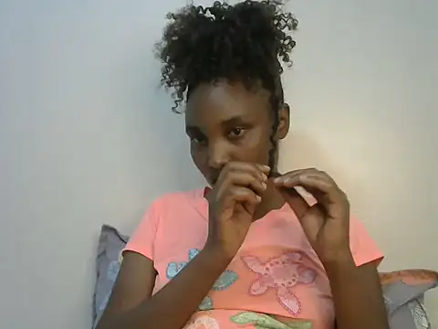 Snapshot of StacyGee24 chatting on 20, 10, 2025 StacyGee24 online show from 20, 10, 2025