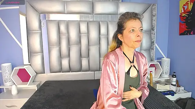 sophia ny online show from 11, 9, 2025