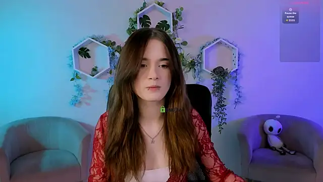 liana kisses online show from 29, 6, 2026