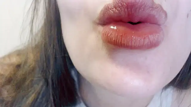 AliseSexyDoll777 online show from 19, 11, 2025