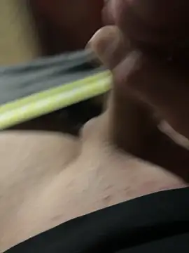 Snapshot of Ariel_Ari chatting on 5, 12, 2025 Ariel Ari online show from 5, 12, 2025