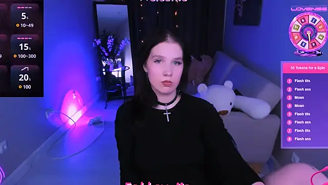 Snapshot of Lia_xxGirl chatting on 15, 12, 2024 Lia xxGirl online show from 15, 12, 2024