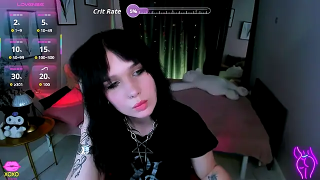 Snapshot of Lia_xxGirl chatting on 1, 10, 2025 Lia xxGirl online show from 1, 10, 2025