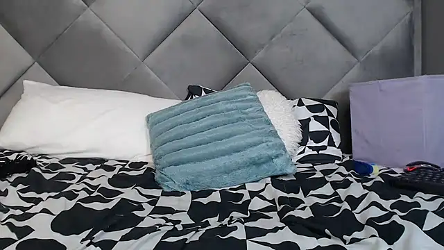 LOYAL SASHA online show from 26, 12, 2024