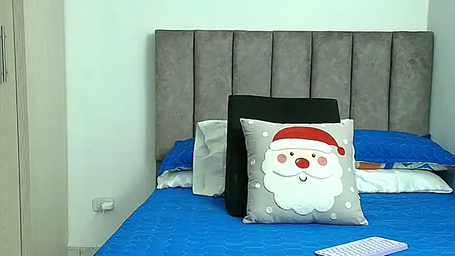 karina lewis  online show from 18, 12, 2025