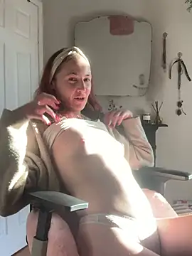 Snapshot of Littlelolo60 chatting on 6, 2, 2025 Littlelolo60 online show from 6, 2, 2025