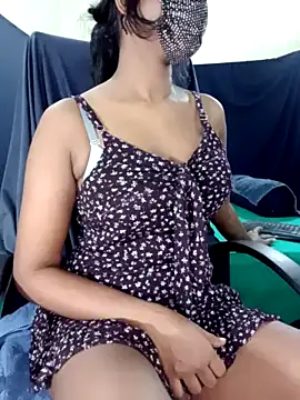 Midnight Blossom online show from 10, 2, 2025