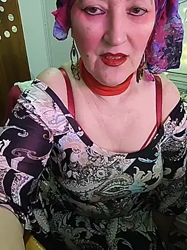 SabrinaXlovess online show from 2, 3, 2026