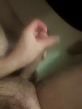 Snapshot of hungandnerdy420 chatting on 19, 9, 2025 hungandnerdy420 online show from 19, 9, 2025