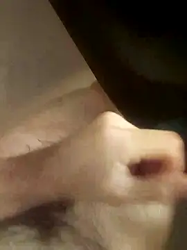 Snapshot of hungandnerdy420 chatting on 1, 10, 2025 hungandnerdy420 online show from 1, 10, 2025