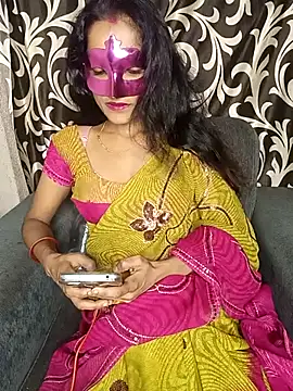 Snapshot of REVA_DARLING chatting on 28, 7, 2026 REVA DARLING online show from 28, 7, 2026