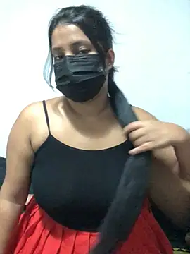 NOORA-GIRL online show from 6, 12, 2024