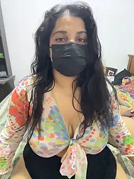 NOORA-GIRL online show from 10, 6, 2026