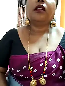 Snapshot of Swapna_143 chatting on 30, 12, 2024 Swapna 143 online show from 30, 12, 2024