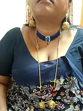 Snapshot of Swapna_143 chatting on 4, 2, 2025 Swapna 143 online show from 4, 2, 2025