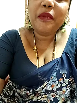 Snapshot of Swapna_143 chatting on 8, 3, 2025 Swapna 143 online show from 8, 3, 2025