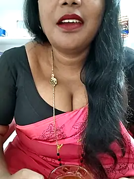 Snapshot of Swapna_143 chatting on 23, 9, 2025 Swapna 143 online show from 23, 9, 2025