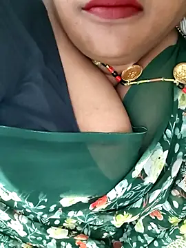 Snapshot of Swapna_143 chatting on 26, 9, 2025 Swapna 143 online show from 26, 9, 2025