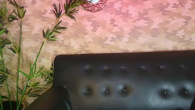 cherry chel online show from 10, 2, 2025