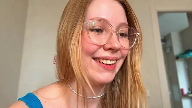 HoneyAudrey online show from 1, 5, 2026