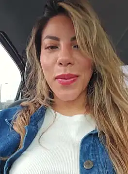 Karen San Miguel online show from 30, 9, 2025