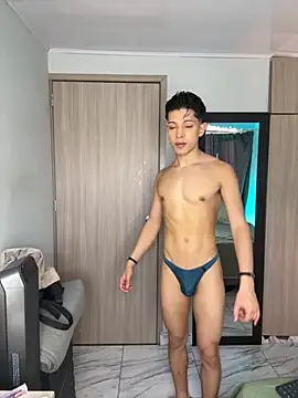 Snapshot of jade_candy_21 chatting on 9, 11, 2025 jade candy 21 online show from 9, 11, 2025