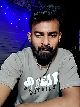 Snapshot of rayhan085 chatting on 3, 1, 2025 rayhan085 online show from 3, 1, 2025