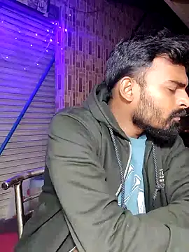 Snapshot of rayhan085 chatting on 12, 1, 2025 rayhan085 online show from 12, 1, 2025