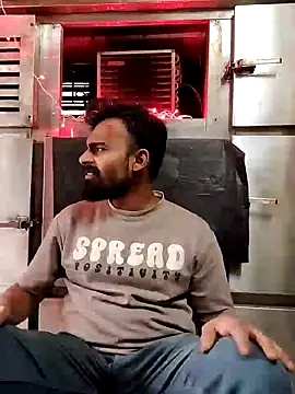 Snapshot of rayhan085 chatting on 16, 1, 2025 rayhan085 online show from 16, 1, 2025