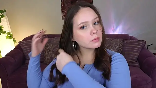 Snapshot of miki_miki_cutie_ chatting on 15, 12, 2024 miki miki cutie online show from 15, 12, 2024