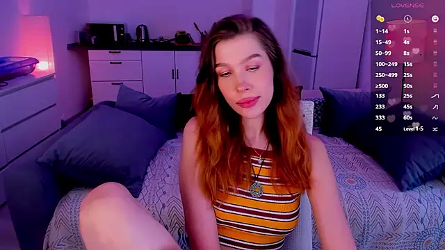 Snapshot of tenderdreams chatting on 14, 11, 2025 tenderdreams online show from 14, 11, 2025