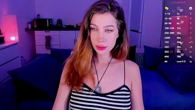 Snapshot of tenderdreams chatting on 24, 11, 2025 tenderdreams online show from 24, 11, 2025