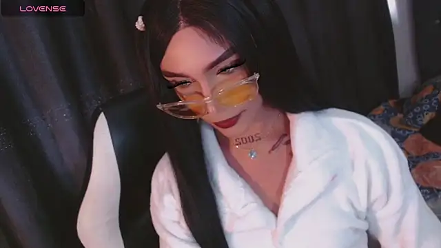 AdharaaMoon online show from 4, 11, 2025