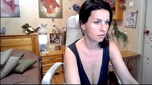 Kendra Mom online show from 25, 5, 2026