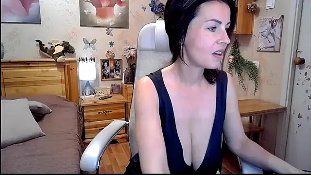 Kendra Mom online show from 30, 6, 2026